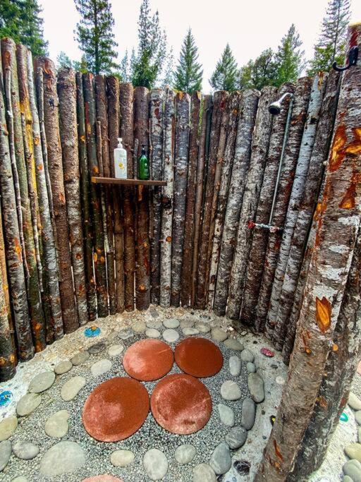 Little House In The Redwoods With A Hot Tub! Apartment Garberville Ngoại thất bức ảnh